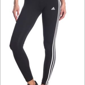 Adidas Essentials Legging